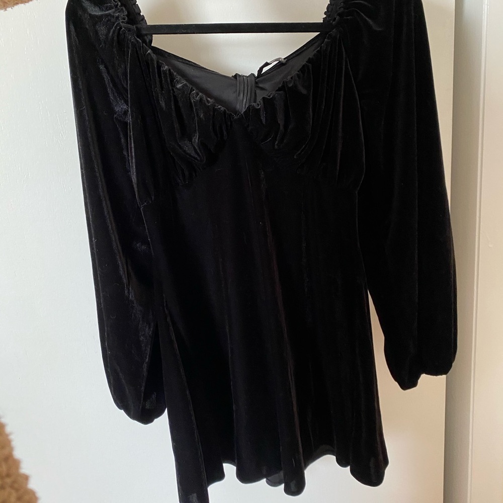 Missguided Black Velvet Milkmaid Mini Skater Dress